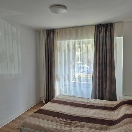 2 In Center Apartment Craiova